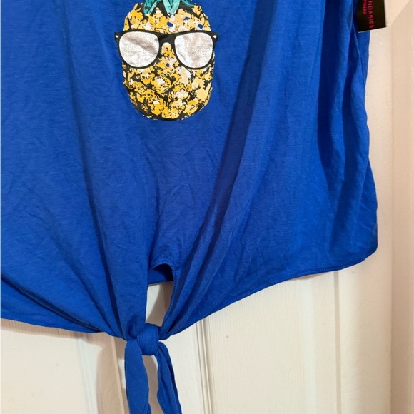 Set of 2 NWT Tank Tops - Picture 7 of 9